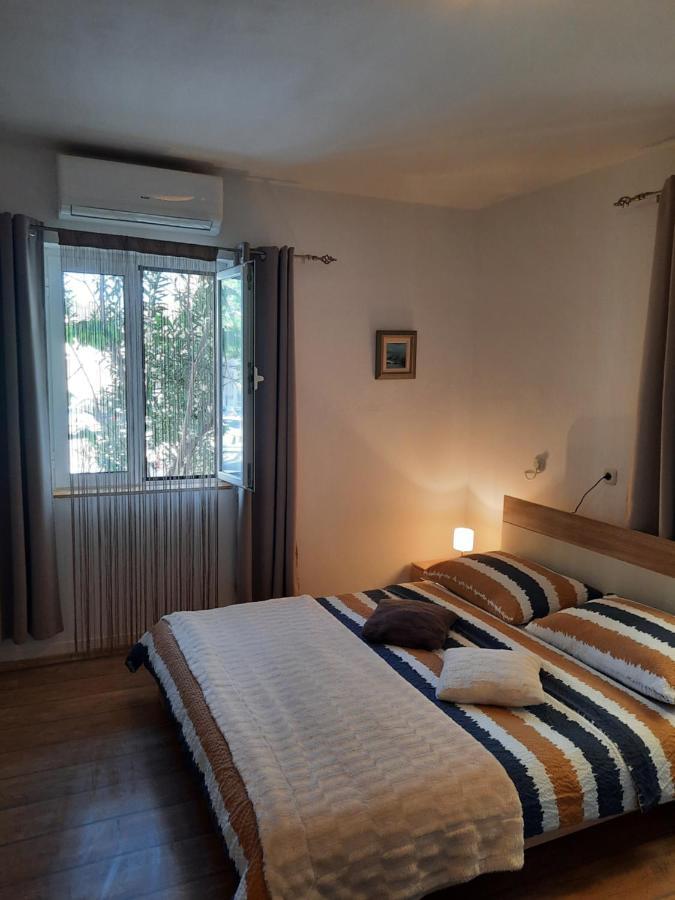 Studio Apartment Katalpa Zadar Bagian luar foto