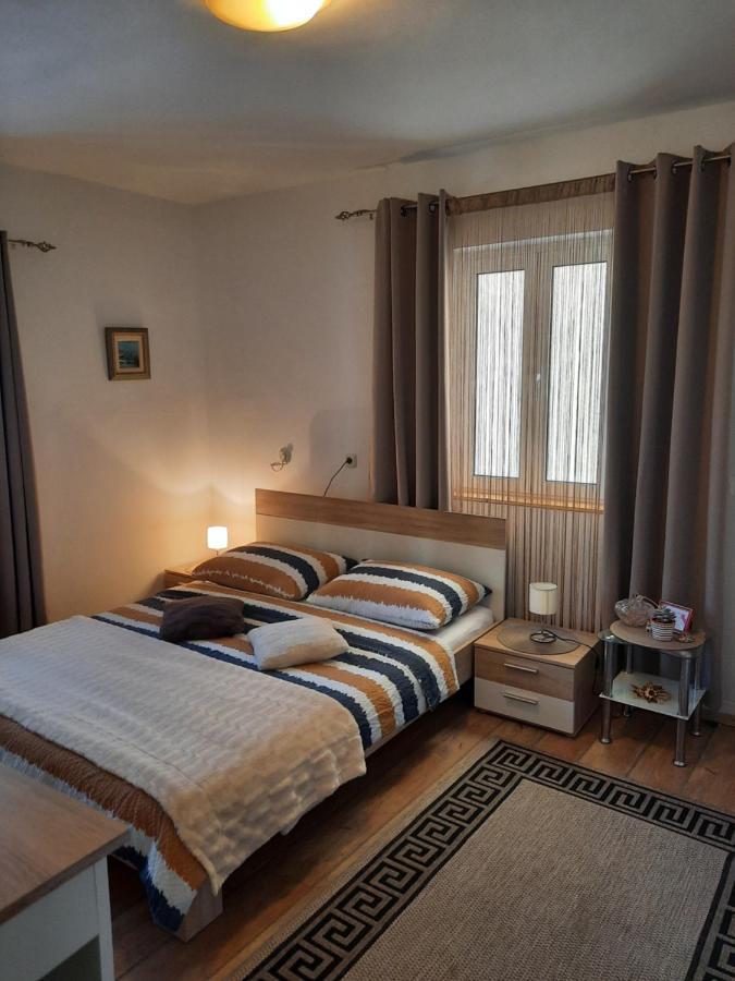 Studio Apartment Katalpa Zadar Bagian luar foto