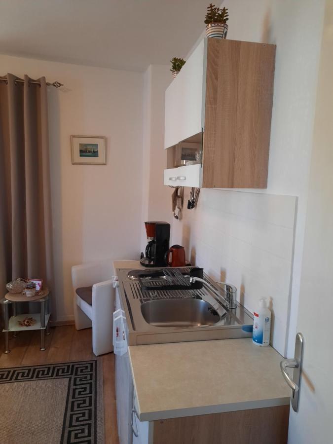 Studio Apartment Katalpa Zadar Bagian luar foto